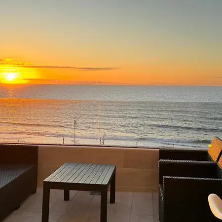 Atico Vistas Mar Playa Canteras Apartment *